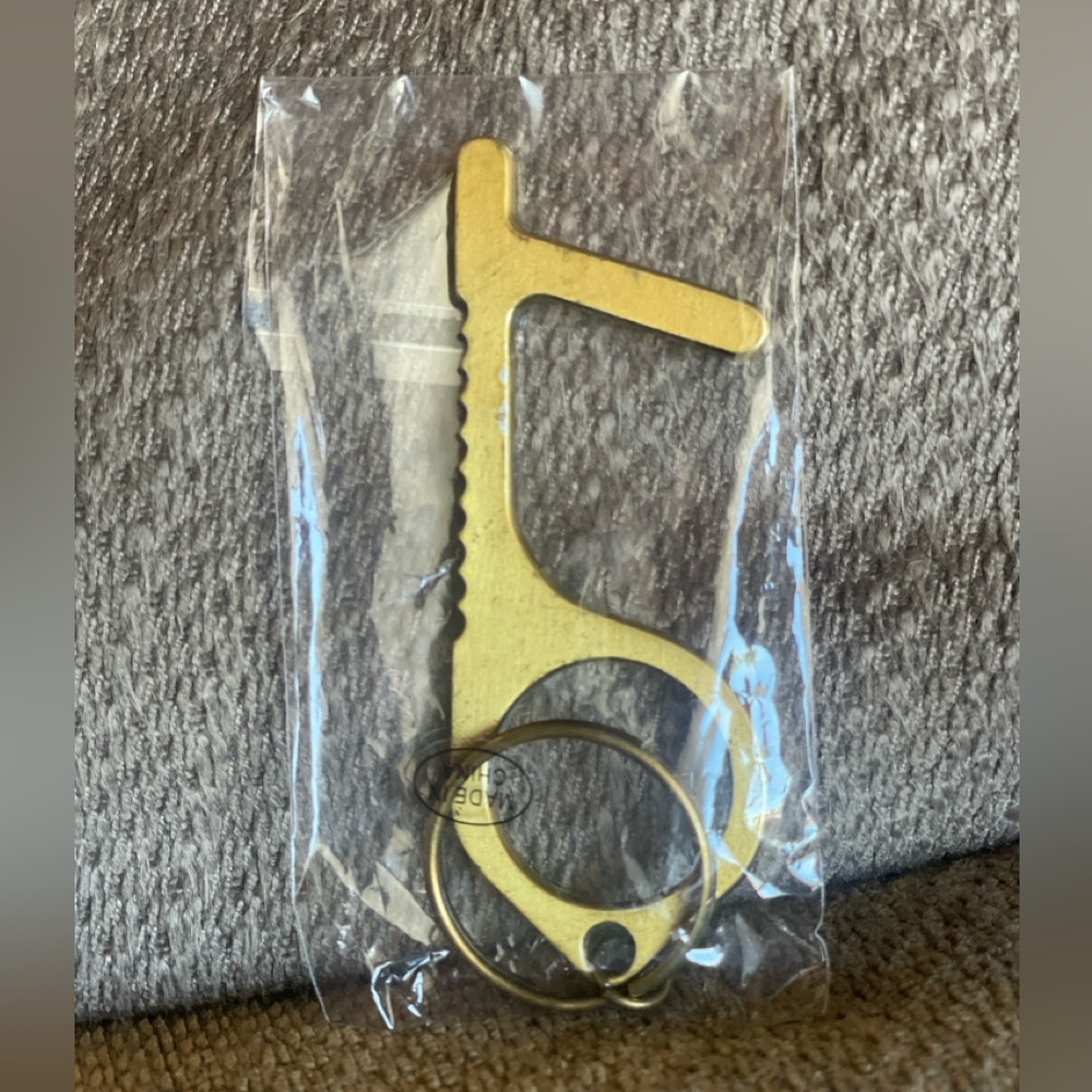 Safety/Touch-Free Key to Open Doors